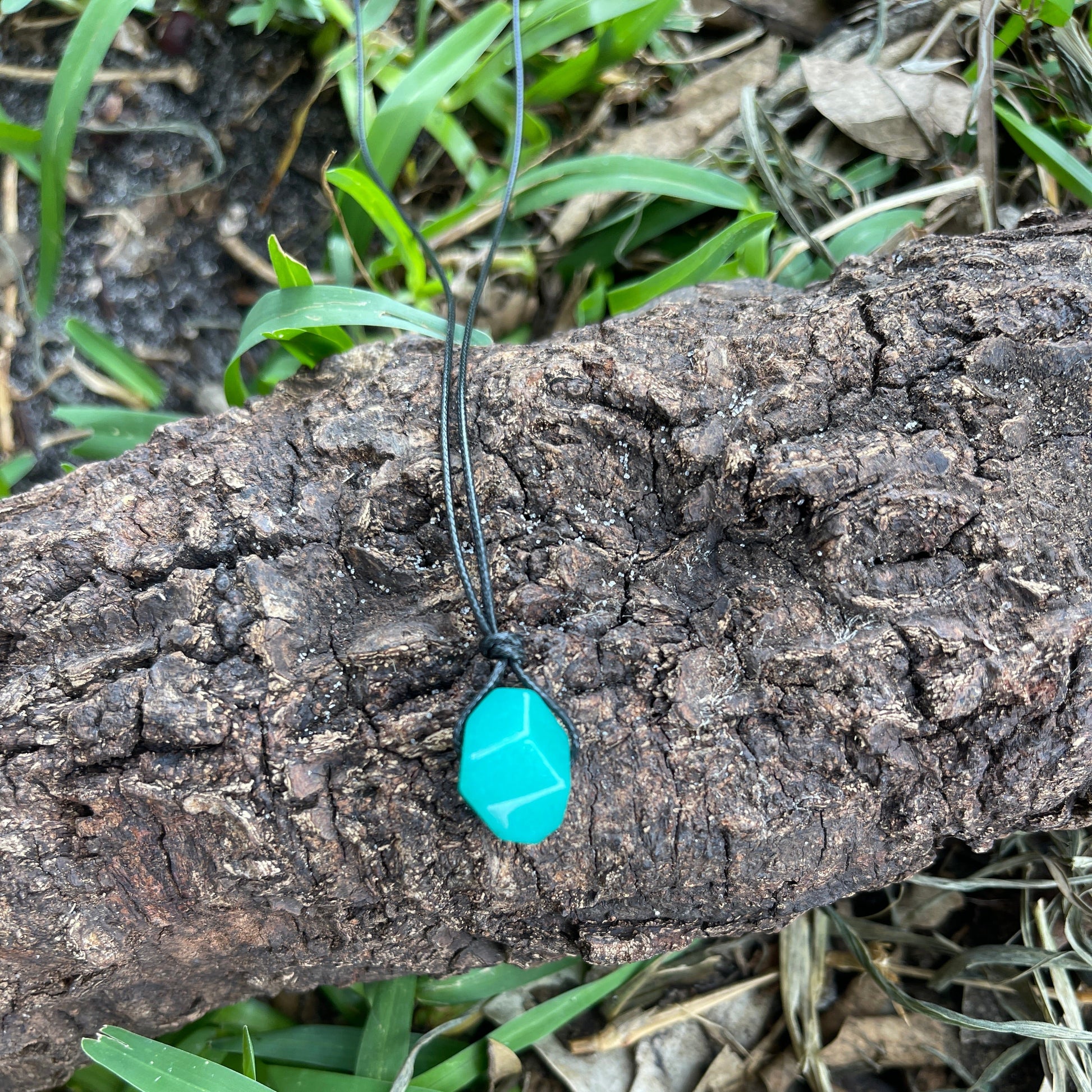 turquoise stone necklace