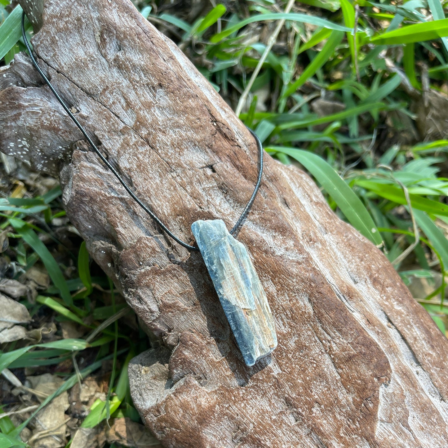 "Rainstorm" Raw Blue Kyanite Cotton Necklace