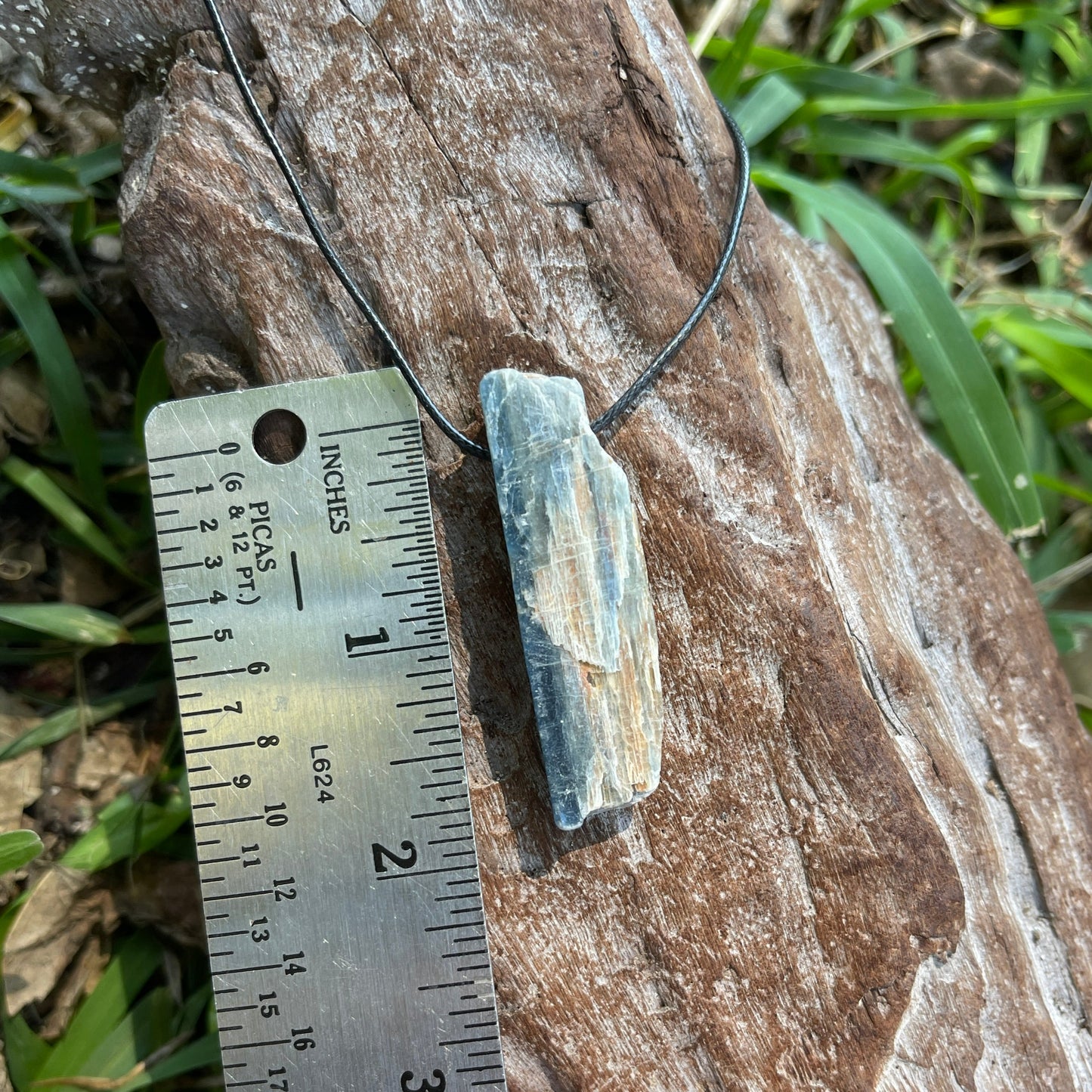 "Rainstorm" Raw Blue Kyanite Cotton Necklace