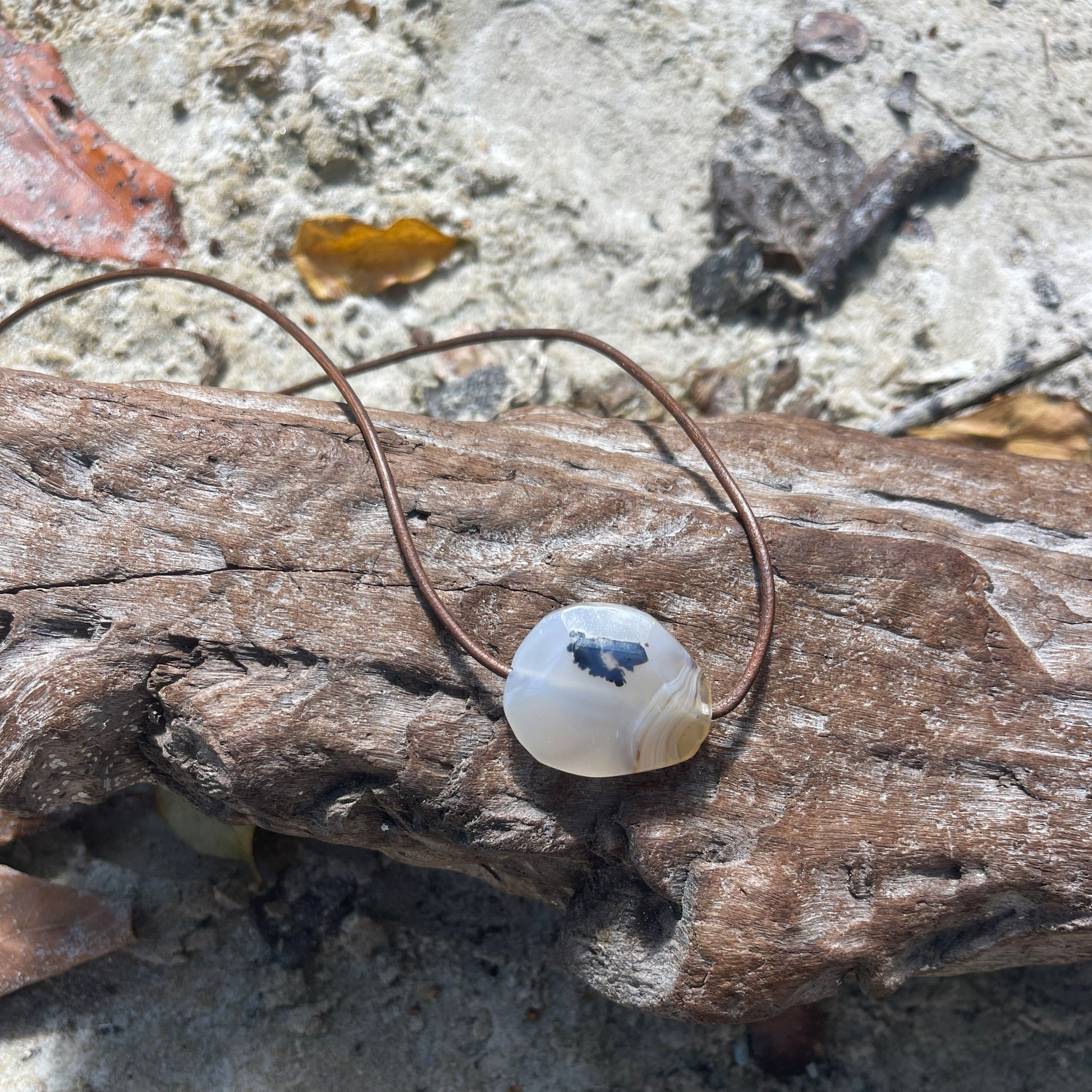 natural stone healing quartz agate necklace