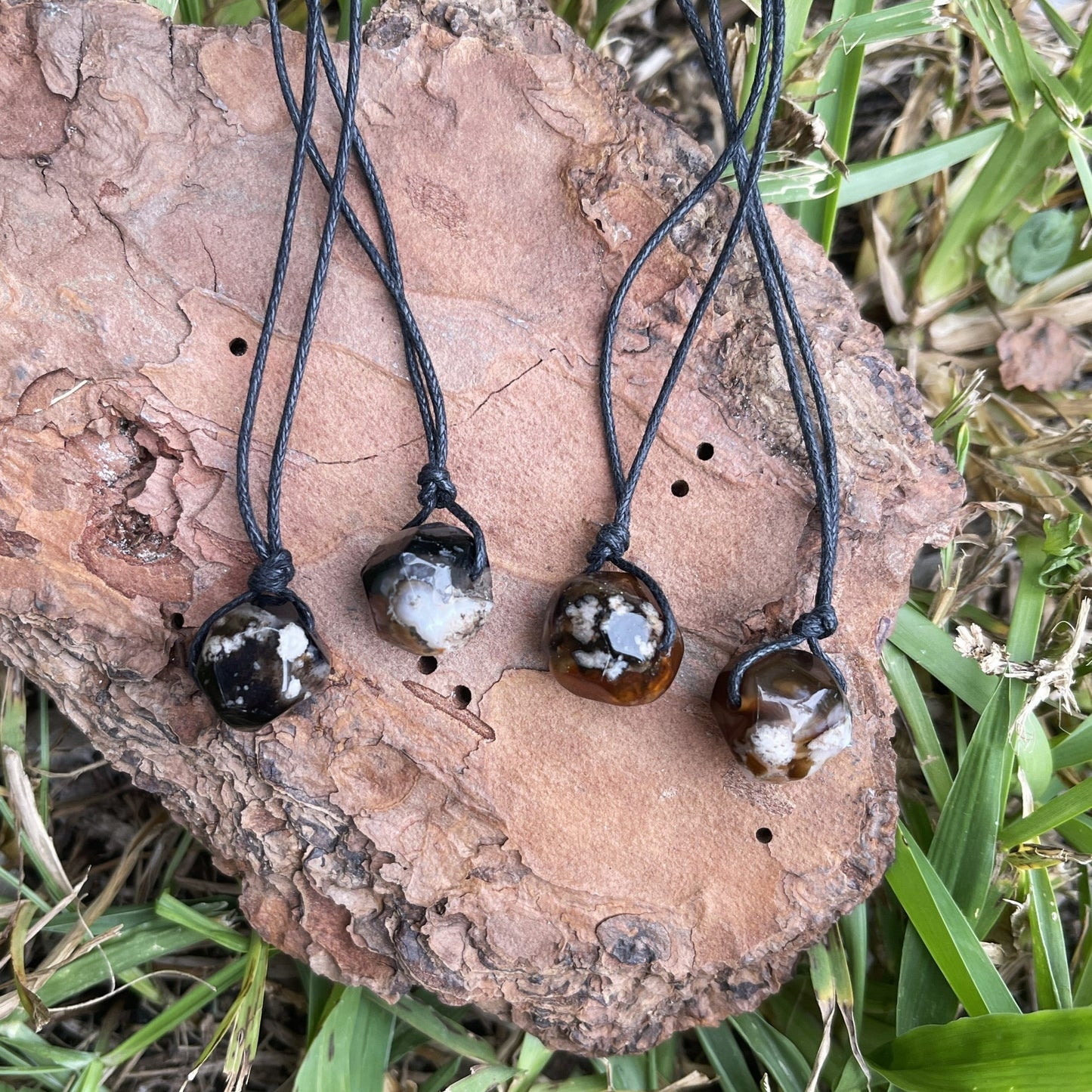 "Nightmares" Black Flower Agate Cotton Necklace