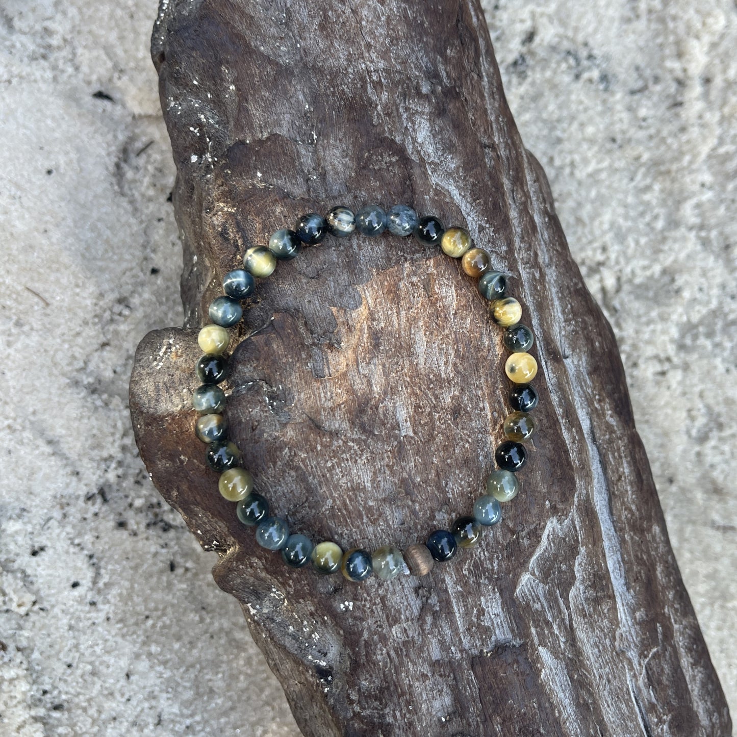 "Divine Vision" Golden Blue Yellow 6mm Beaded Bracelet