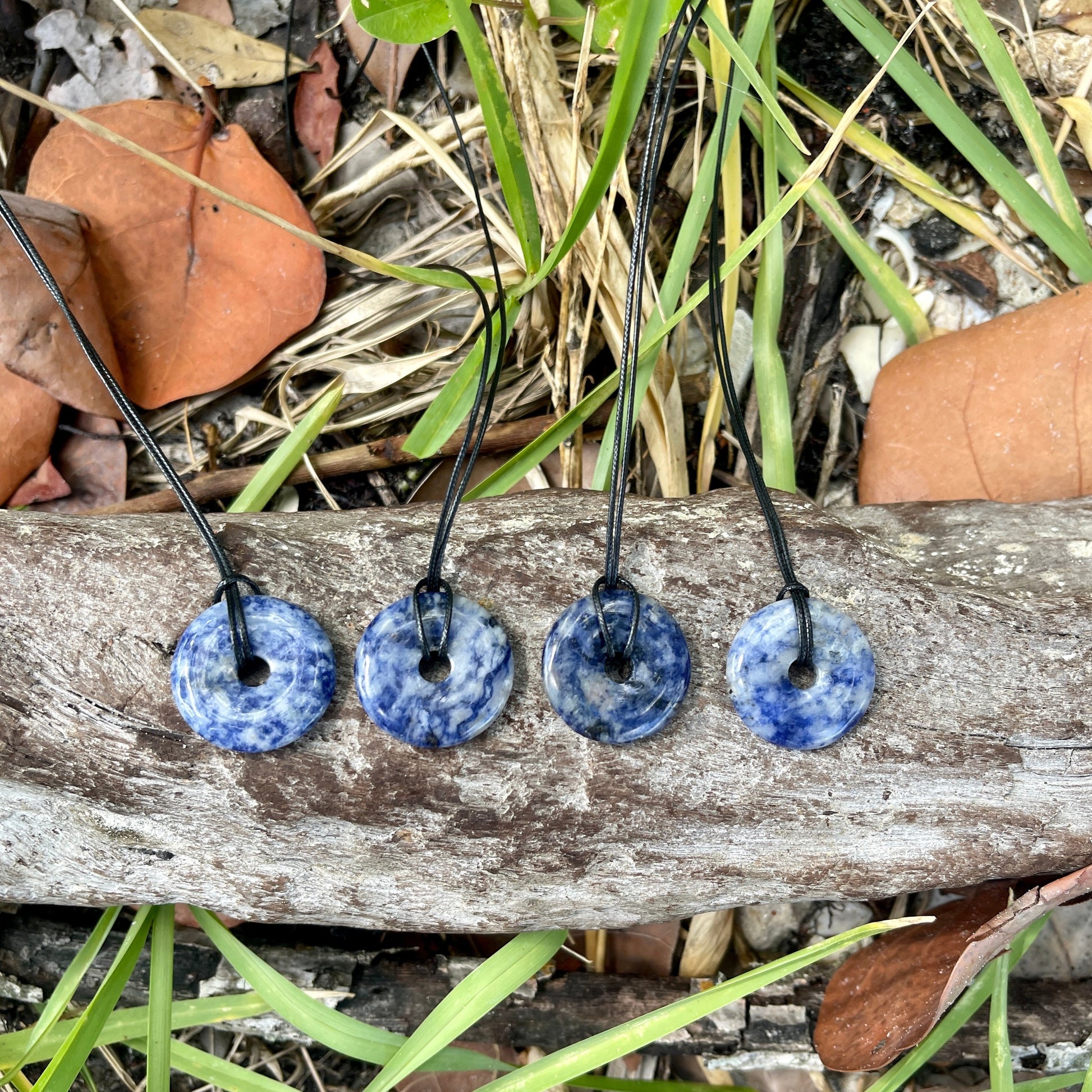 blue sodalite round pendant necklace