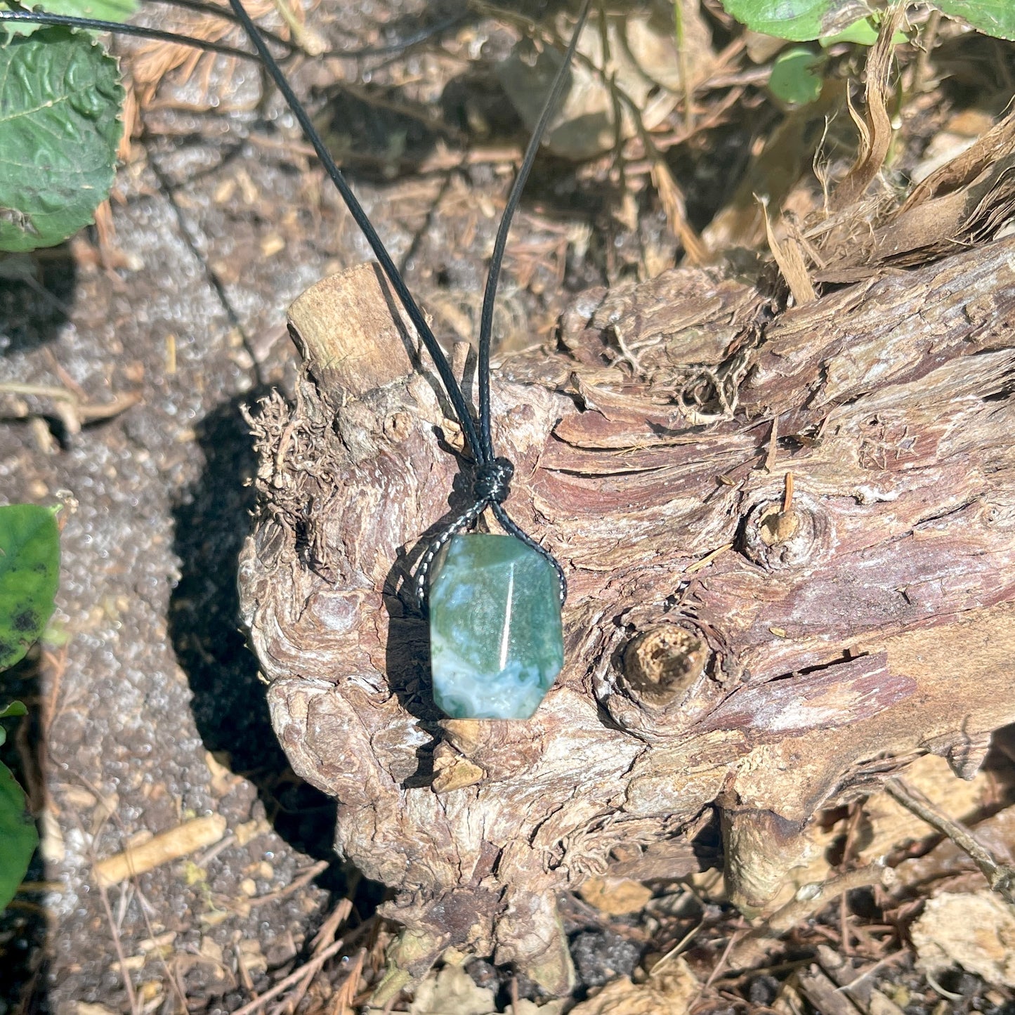 "Snoqualmie Falls" Raw Stone Green Moss Agate on Cotton Necklace