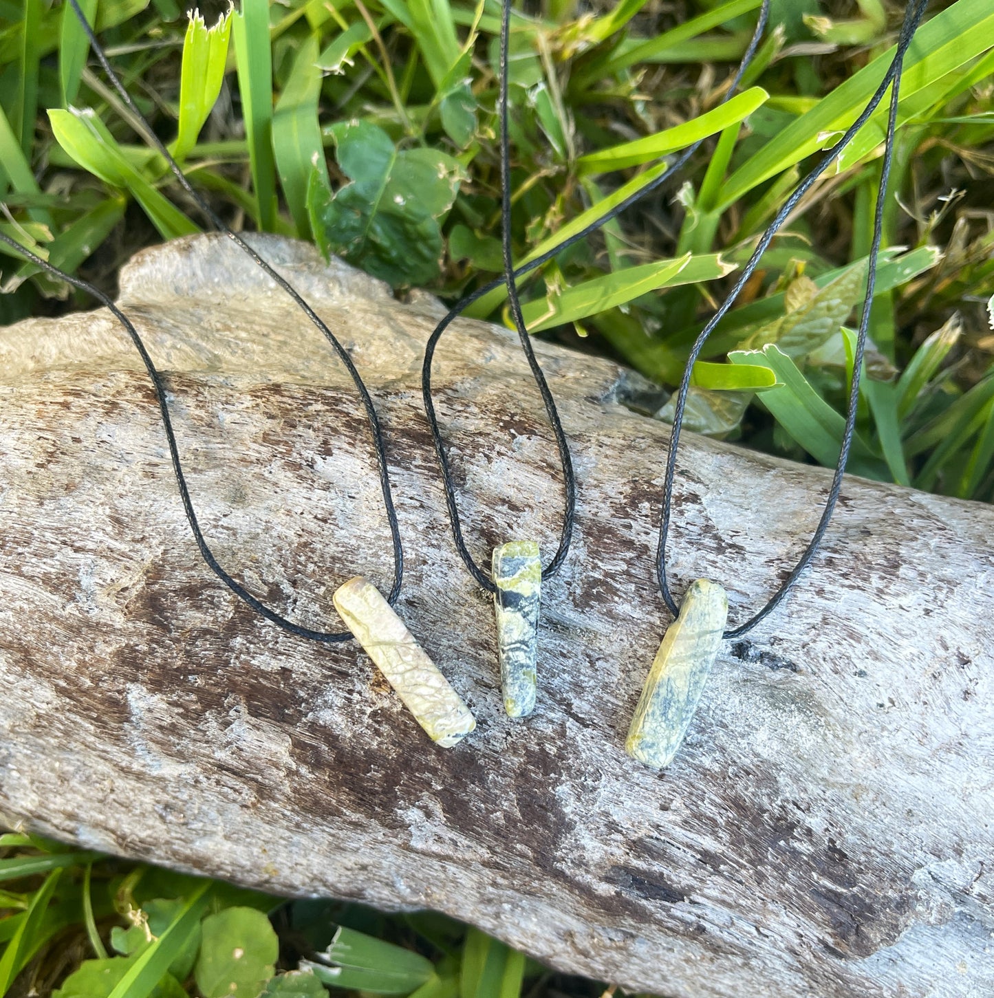 "Fight Or Flight" Green Agate Unakite Drop Stone Cotton Necklace