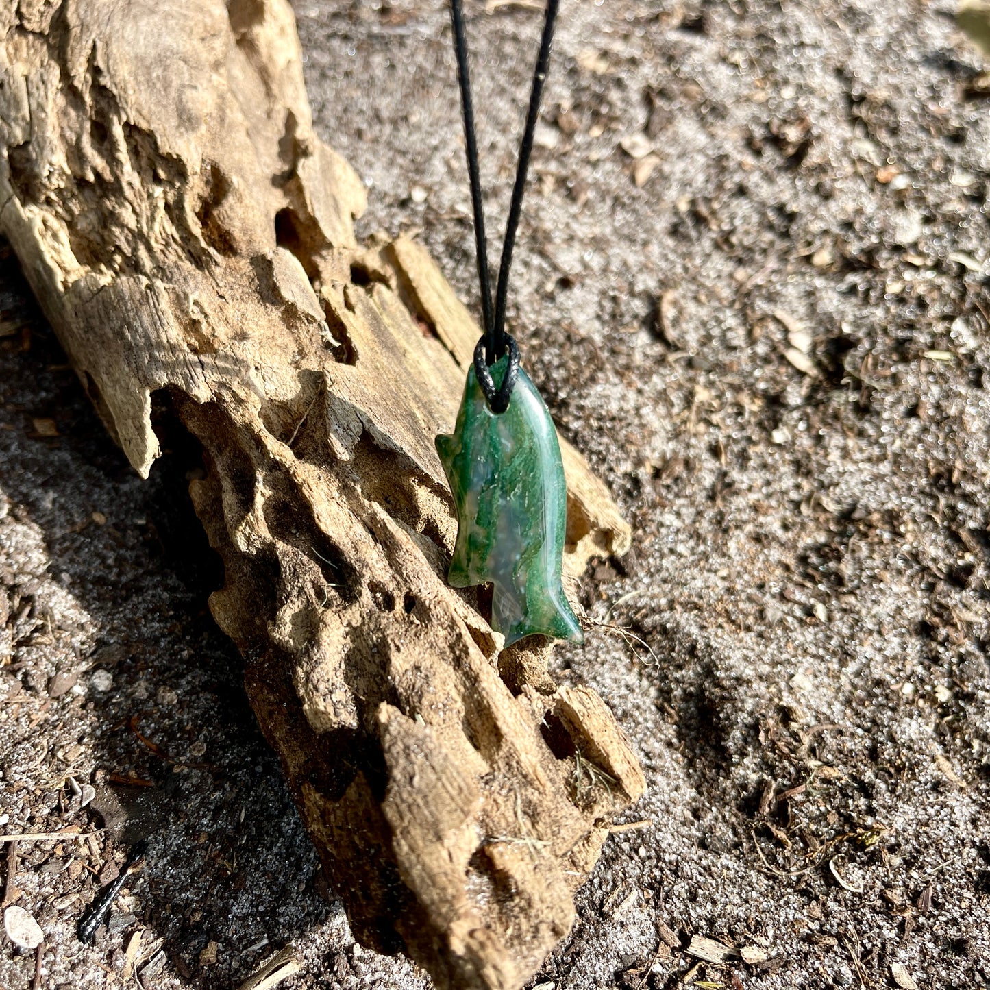 "Enchanting Seas" Brillant Green Moss Agate Fish On Waxed Cotton Necklace