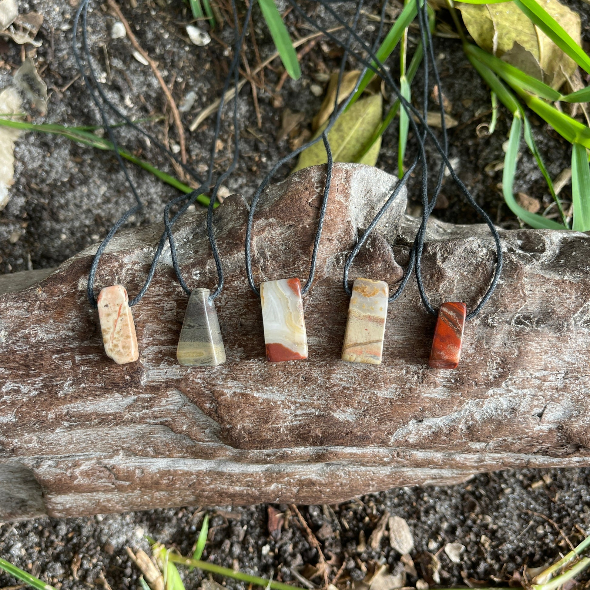 jasper pendant necklace