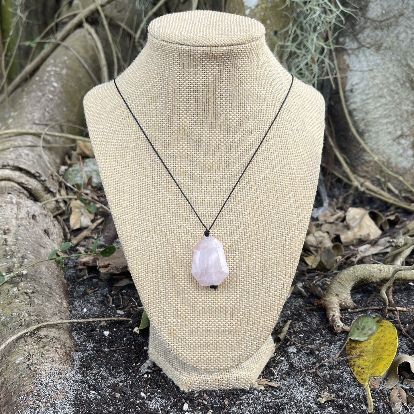 "Lovebomb" Pink Rose Quartz Bohemian Stone Cotton Looped Necklace