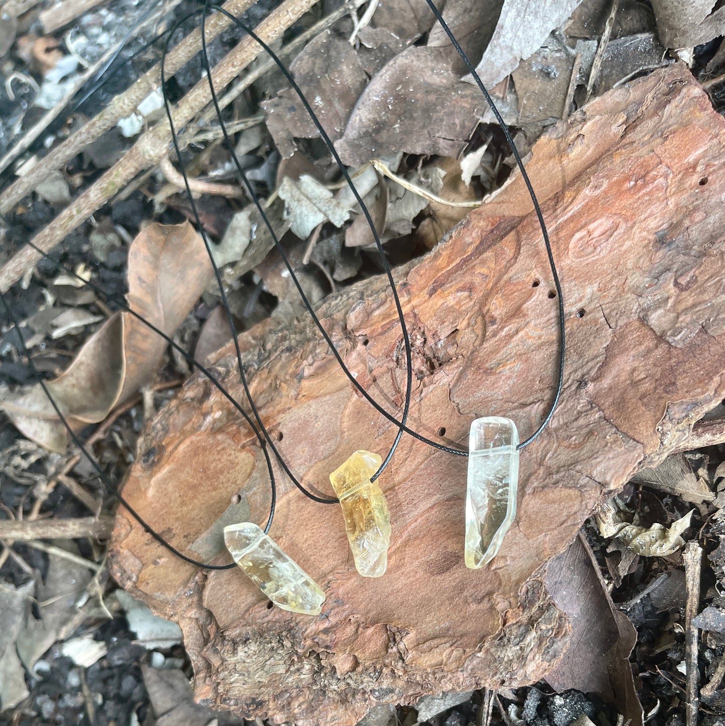 "Beachwalk" Yellow Lemon Crackled Citrine Cord Necklace