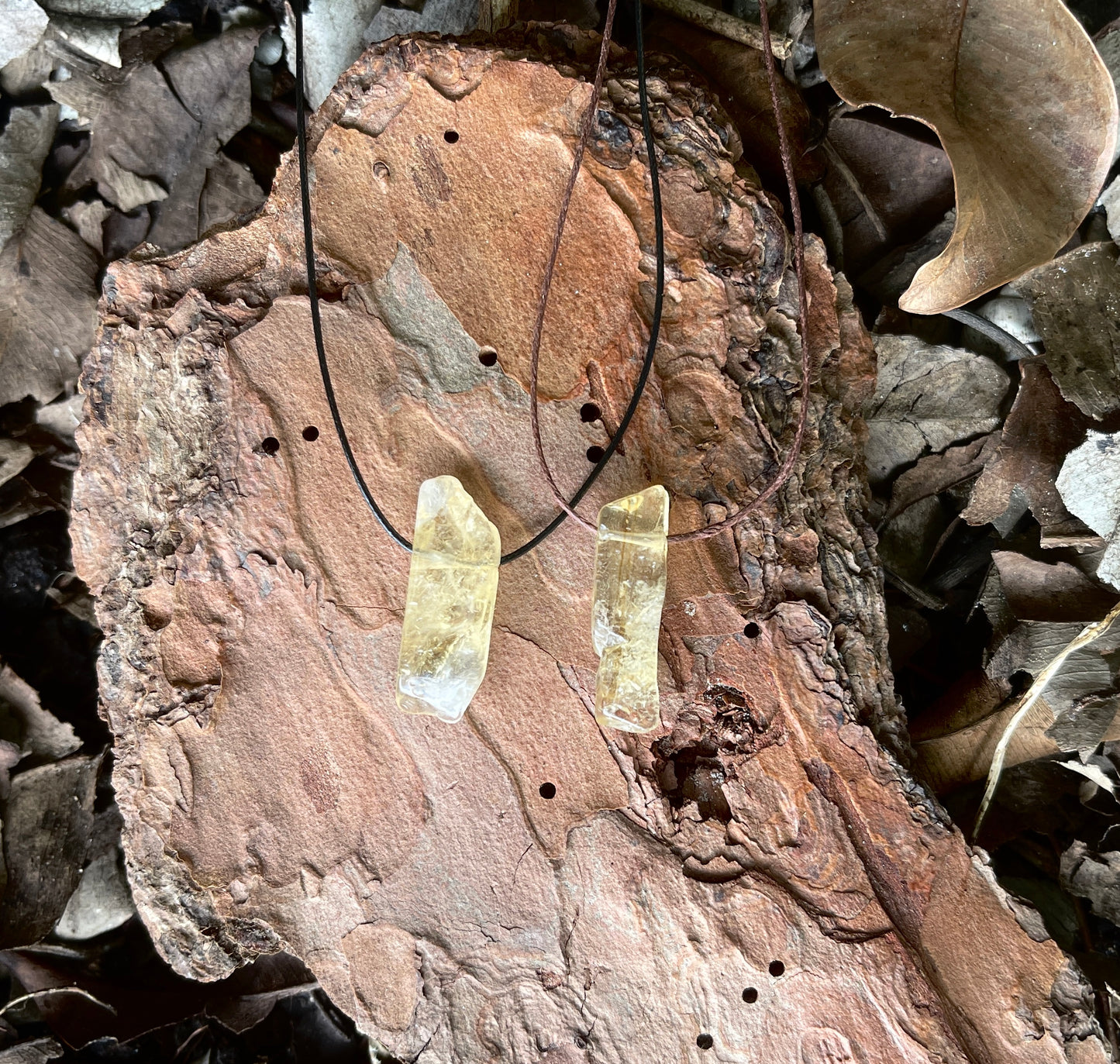 "Beachwalk" Yellow Lemon Crackled Citrine Cord Necklace